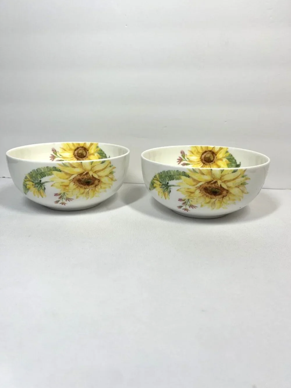 Mikasa Sunflower Bowls Bone China Set of Two 6